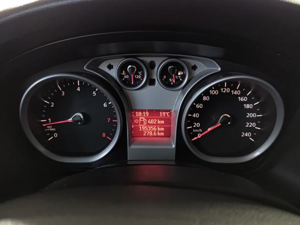 Ford Focus II Рестайлинг с пробегом 2011 года, цена 635 000 рублей, 195000 км, хэтчбек, Автокод Объявления