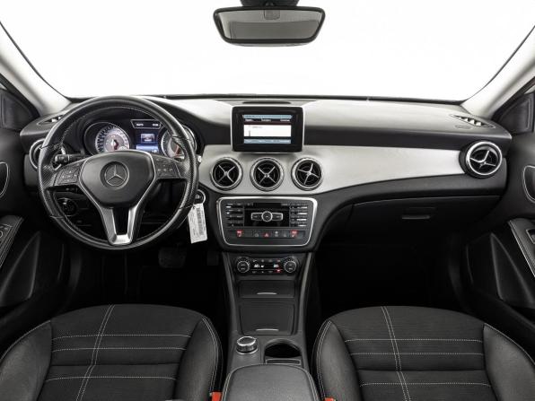 Mercedes-Benz GLA I (X156) с пробегом 2015 года, цена 1 800 000 рублей, 133527 км, внедорожник, Автокод Объявления