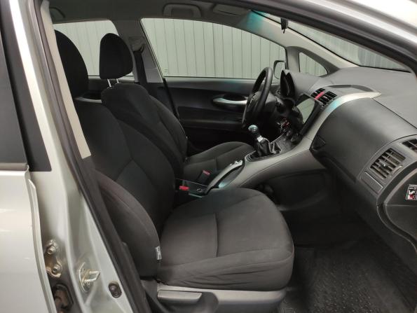 Toyota Auris I с пробегом 2008 года, цена 599 000 рублей, 234294 км, хэтчбек, Автокод Объявления