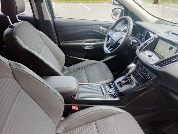 Ford Kuga II Рестайлинг с пробегом 2018 года, цена 1 799 000 рублей, 166049 км, внедорожник, Автокод Объявления