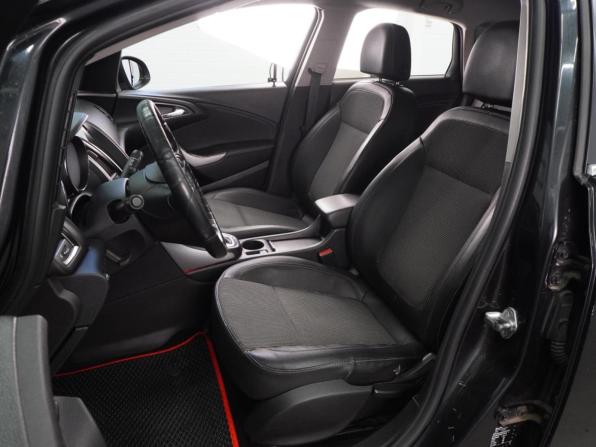 Opel Astra J с пробегом 2011 года, цена 649 000 рублей, 131807 км, хэтчбек, Автокод Объявления