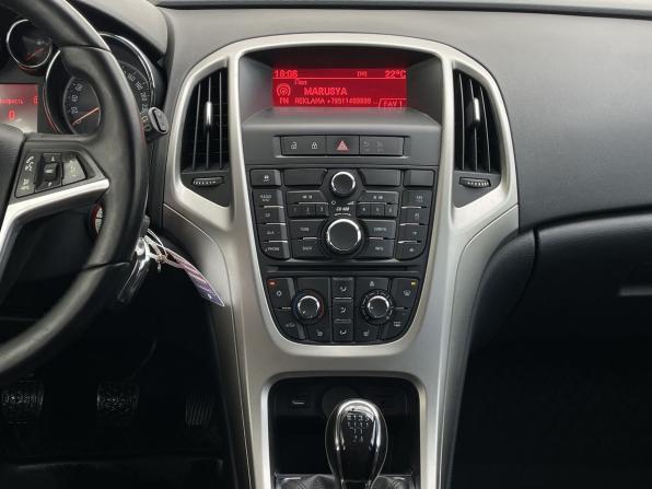 Opel Astra J с пробегом 2012 года, цена 880 000 рублей, 118131 км, хэтчбек, Автокод Объявления