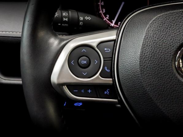 Toyota RAV4 V (XA50) с пробегом 2021 года, цена 3 600 000 рублей, 61436 км, внедорожник, Автокод Объявления