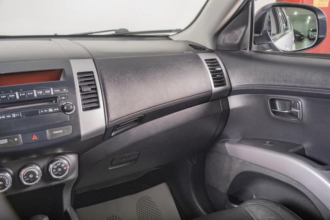 Mitsubishi Outlander II Рестайлинг с пробегом 2010 года, цена 1 459 000 рублей, 171000 км, внедорожник, Автокод Объявления