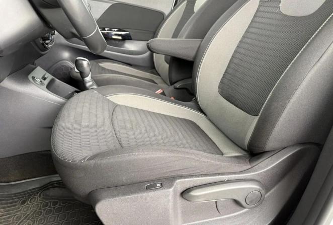 Renault Kaptur I с пробегом 2017 года, цена 1 215 000 рублей, 121641 км, внедорожник, Автокод Объявления