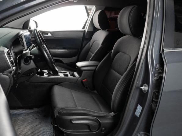 Kia Sportage IV Рестайлинг с пробегом 2018 года, цена 2 179 000 рублей, 89360 км, внедорожник, Автокод Объявления