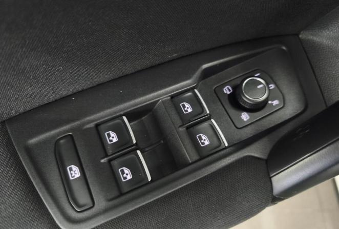 Volkswagen Tiguan II с пробегом 2018 года, цена 2 349 000 рублей, 110027 км, внедорожник, Автокод Объявления