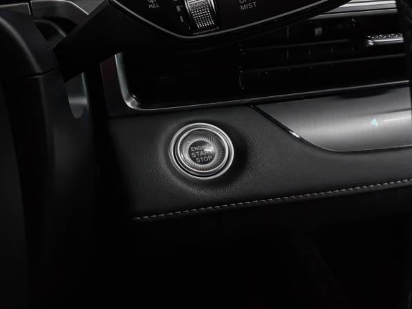 Chery Arrizo 8 с пробегом 2023 года, цена 2 148 000 рублей, 39514 км, седан, Автокод Объявления