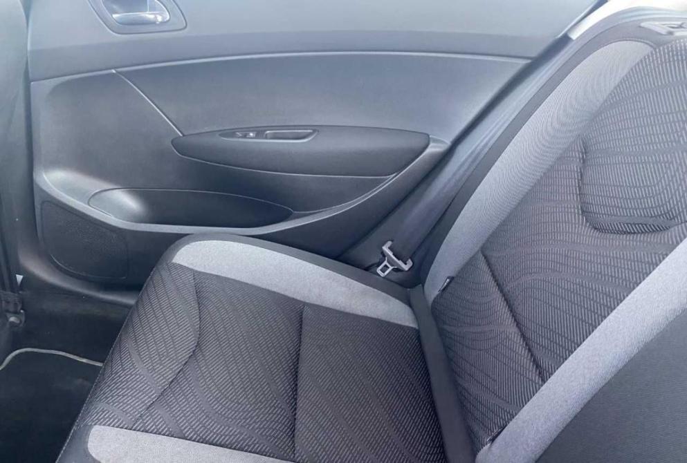 Peugeot 408 I Красноярск  - изображение 26