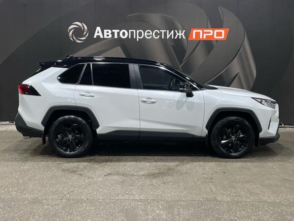 Toyota RAV4 V (XA50) с пробегом 2022 года, цена 3 630 000 рублей, 48800 км, внедорожник, Автокод Объявления