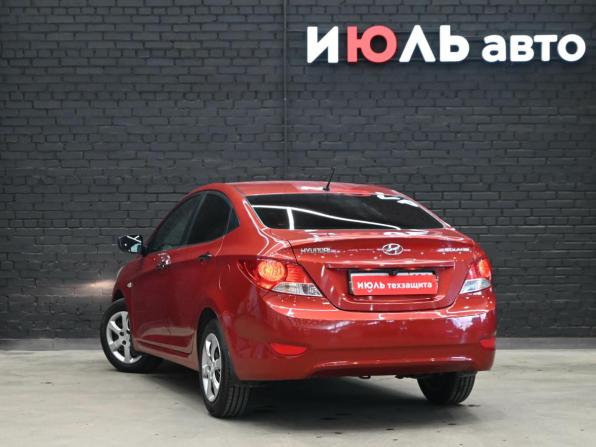 Hyundai Solaris I с пробегом 2012 года, цена 780 000 рублей, 167156 км, седан, Автокод Объявления