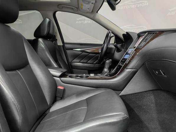 Infiniti Q50 I Рестайлинг с пробегом 2019 года, цена 2 850 000 рублей, 119406 км, седан, Автокод Объявления