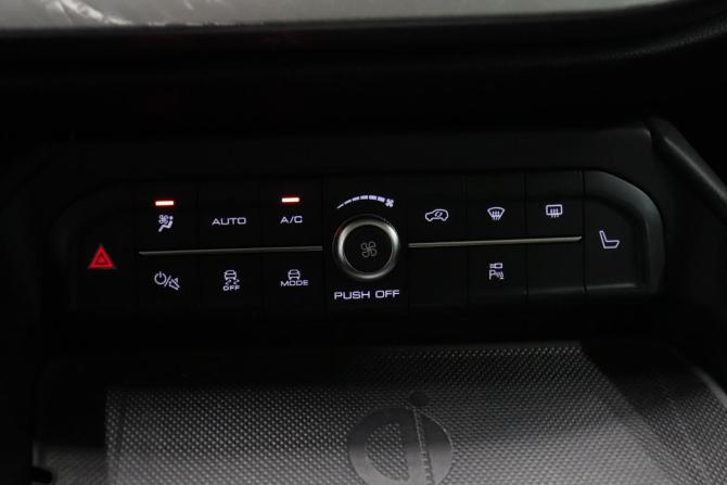 Haval F7 I Рестайлинг с пробегом 2022 года, цена 1 997 000 рублей, 68495 км, внедорожник, Автокод Объявления