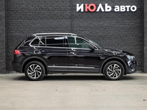 Volkswagen Tiguan II с пробегом 2018 года, цена 2 800 000 рублей, 138251 км, внедорожник, Автокод Объявления