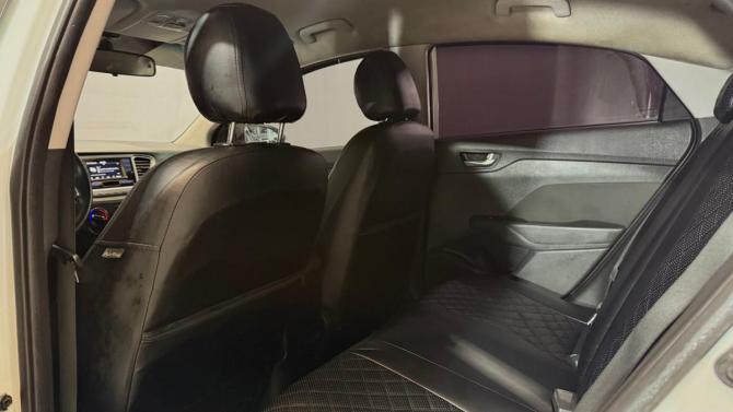 Hyundai Solaris II Рестайлинг с пробегом 2020 года, цена 1 220 000 рублей, 228000 км, седан, Автокод Объявления