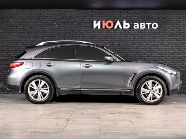 Infiniti FX II (S51) Рестайлинг с пробегом 2013 года, цена 1 770 000 рублей, 176114 км, внедорожник, Автокод Объявления