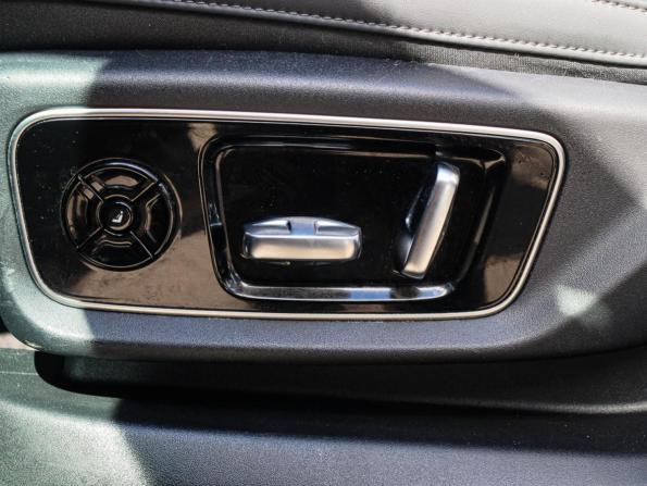 Li Auto (Lixiang) L7 I с пробегом 2023 года, цена 5 350 000 рублей, 51750 км, внедорожник, Автокод Объявления