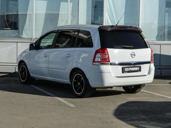 Opel Zafira B Рестайлинг с пробегом 2013 года, цена 850 000 рублей, 170724 км, компактвэн, Автокод Объявления
