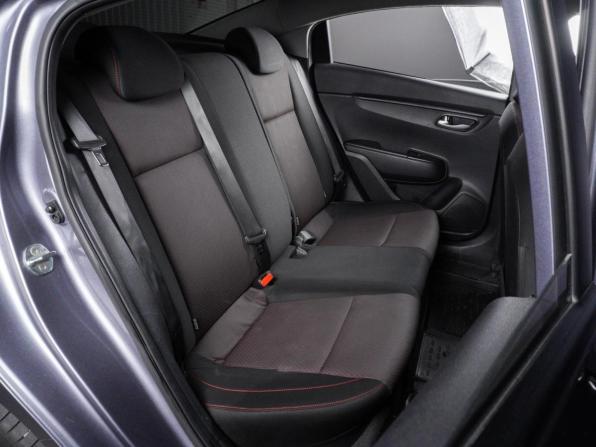 Kia Rio IV Рестайлинг с пробегом 2021 года, цена 1 680 000 рублей, 99500 км, седан, Автокод Объявления