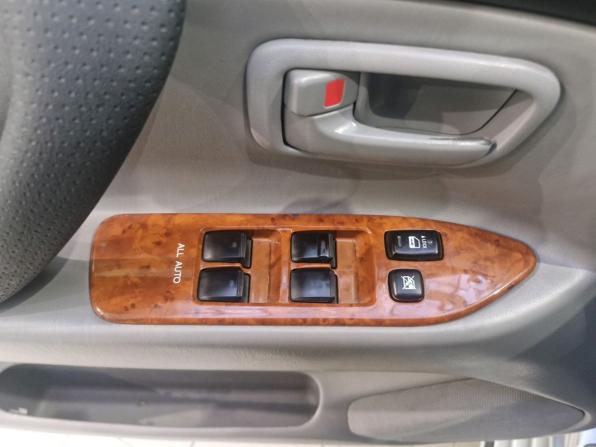 Toyota Land Cruiser 100 Series Рестайлинг 2 с пробегом 2006 года, цена 3 090 000 рублей, 127000 км, внедорожник, Автокод Объявления
