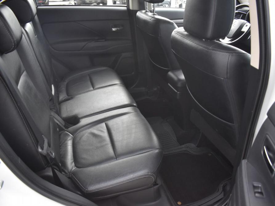 Mitsubishi Outlander III Рестайлинг Архангельск  - изображение 11