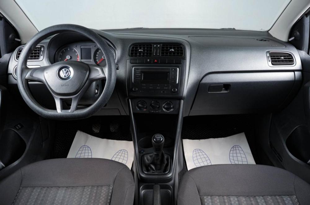Volkswagen Polo V Рестайлинг Тюмень  - изображение 13