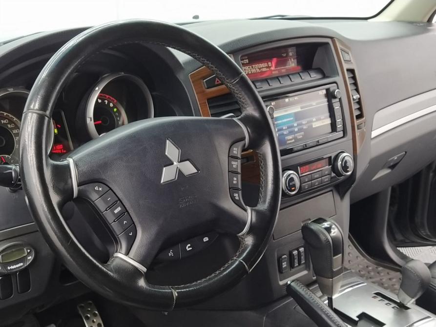 Mitsubishi Pajero IV Рестайлинг 1 Екатеринбург  - изображение 25