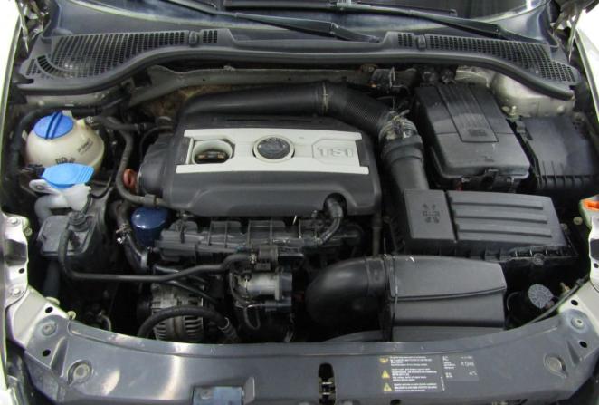 Skoda Octavia II (A5) Рестайлинг с пробегом 2010 года, цена 889 000 рублей, 220274 км, универсал, Автокод Объявления