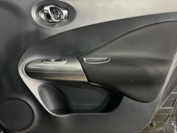 Nissan Juke I Рестайлинг с пробегом 2015 года, цена 1 300 000 рублей, 113371 км, внедорожник, Автокод Объявления