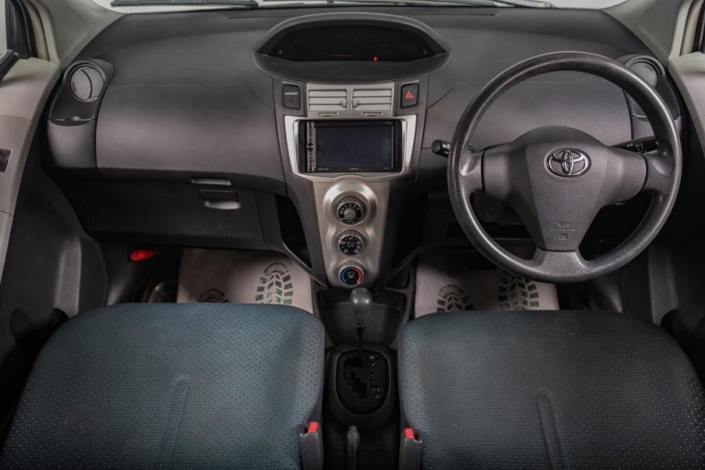 Toyota Vitz II (XP90) Томск  - изображение 11