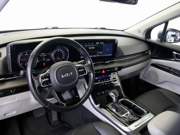 Kia Carnival IV с пробегом 2023 года, цена 3 950 000 рублей, 94000 км, минивэн, Автокод Объявления