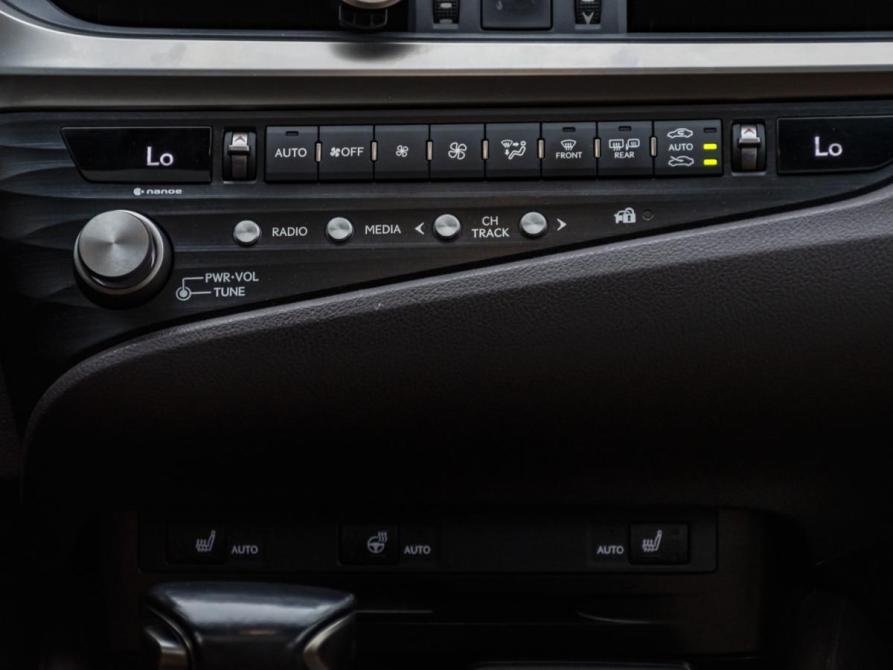 Lexus ES VII Рестайлинг Москва  - изображение 16