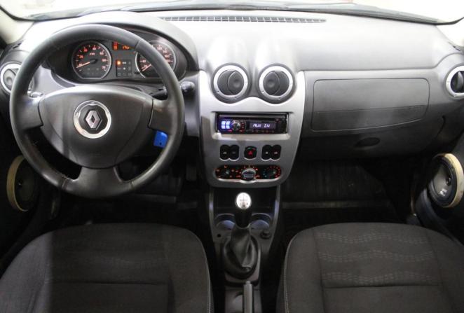 Renault Sandero I с пробегом 2011 года, цена 670 000 рублей, 235695 км, хэтчбек, Автокод Объявления