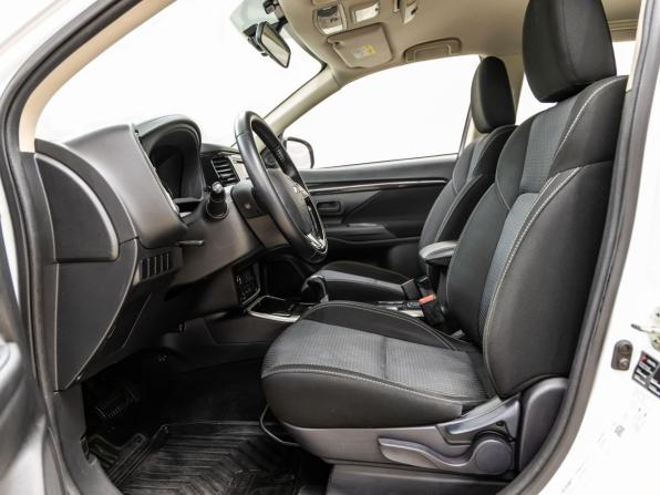 Mitsubishi Outlander III Рестайлинг 3 с пробегом 2019 года, цена 1 998 000 рублей, 150320 км, внедорожник, Автокод Объявления