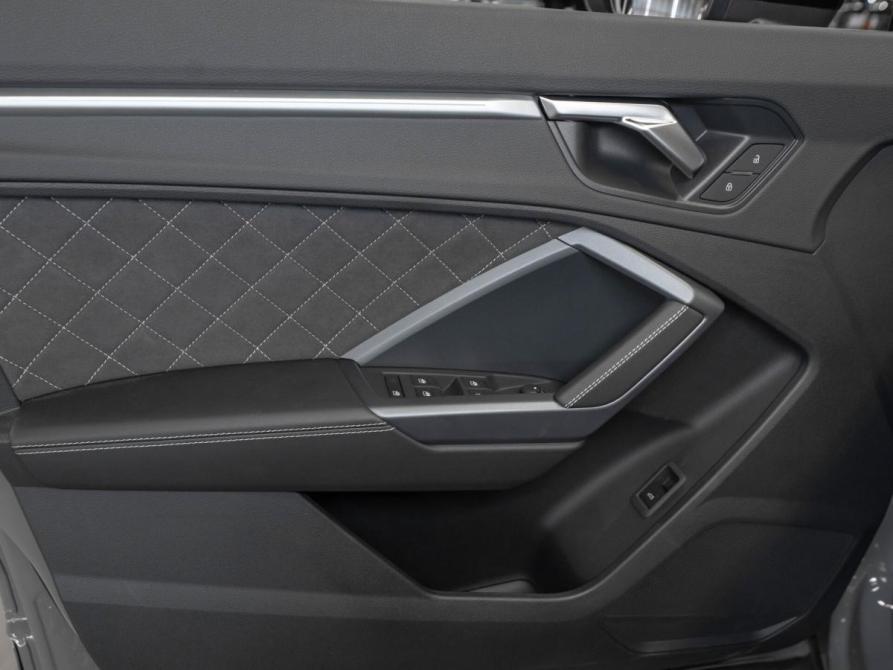 Audi Q3 II (F3) Москва  - изображение 18