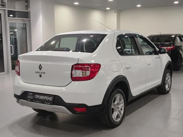 Renault Logan II Рестайлинг с пробегом 2022 года, цена 1 135 000 рублей, 92392 км, седан, Автокод Объявления