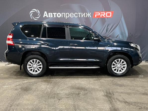 Toyota Land Cruiser Prado 150 Series Рестайлинг 1 с пробегом 2014 года, цена 3 330 000 рублей, 220450 км, внедорожник, Автокод Объявления