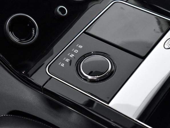 Land Rover Range Rover Velar I с пробегом 2017 года, цена 2 500 000 рублей, 137711 км, внедорожник, Автокод Объявления
