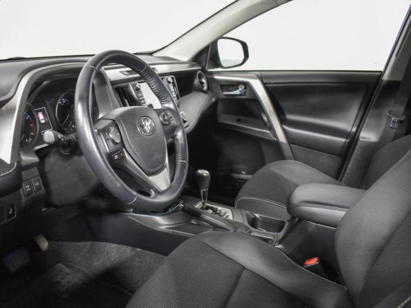 Toyota RAV4 IV (XA40) Рестайлинг с пробегом 2018 года, цена 2 620 000 рублей, 91200 км, внедорожник, Автокод Объявления