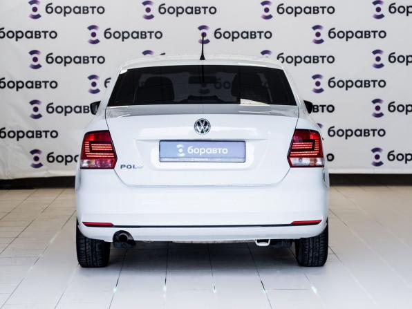 Volkswagen Polo V Рестайлинг с пробегом 2016 года, цена 1 230 000 рублей, 121900 км, седан, Автокод Объявления