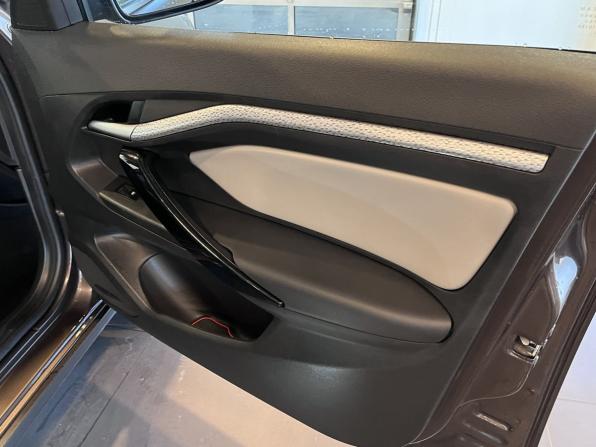 Lada (ВАЗ) Vesta I с пробегом 2021 года, цена 1 395 000 рублей, 70637 км, универсал, Автокод Объявления