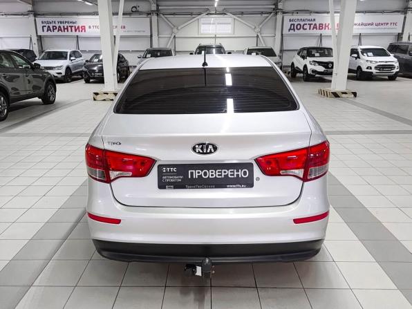 Kia Rio III Рестайлинг с пробегом 2016 года, цена 955 000 рублей, 140800 км, седан, Автокод Объявления