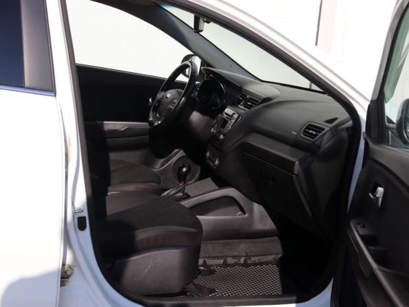 Kia Rio III Рестайлинг с пробегом 2016 года, цена 969 000 рублей, 233000 км, седан, Автокод Объявления