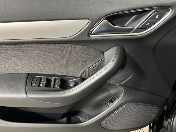 Audi Q3 I (8U) Рестайлинг с пробегом 2018 года, цена 2 097 000 рублей, 148373 км, внедорожник, Автокод Объявления