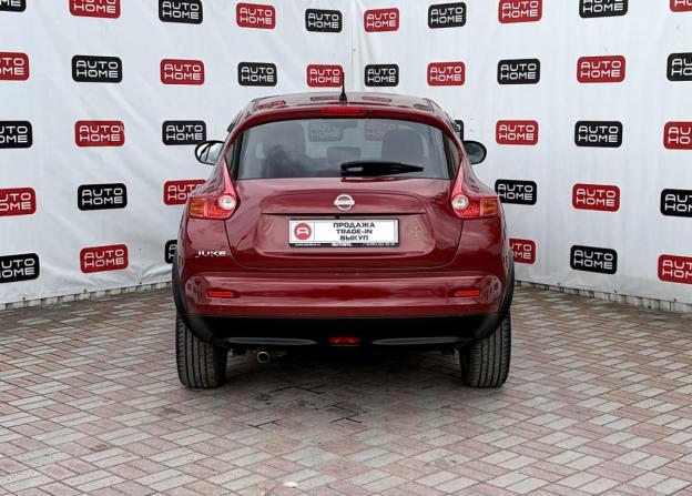 Nissan Juke I с пробегом 2012 года, цена 879 990 рублей, 196043 км, внедорожник, Автокод Объявления