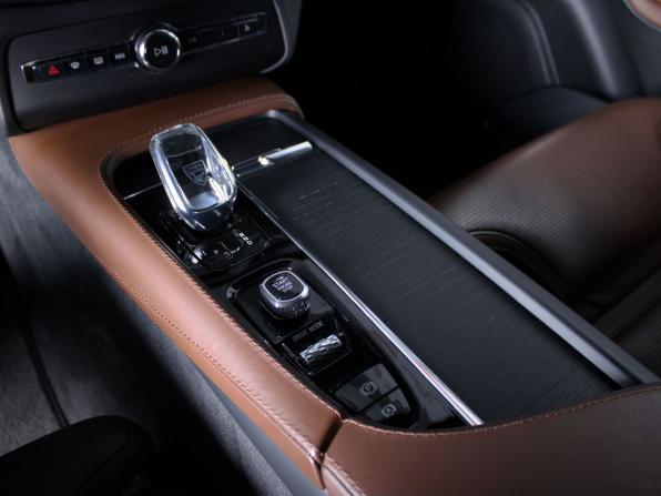 Volvo XC90 II Рестайлинг 1 с пробегом 2020 года, цена 5 100 000 рублей, 141545 км, внедорожник, Автокод Объявления