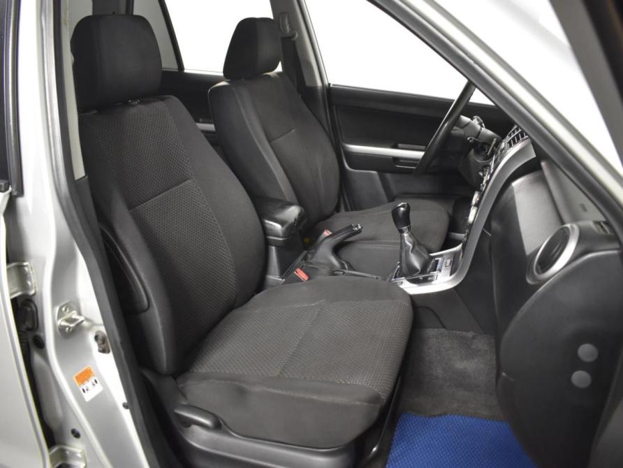 Suzuki Grand Vitara II Рестайлинг Казань  - изображение 8