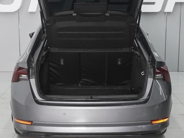Skoda Octavia IV (A8) с пробегом 2021 года, цена 2 990 000 рублей, 131021 км, лифтбек, Автокод Объявления