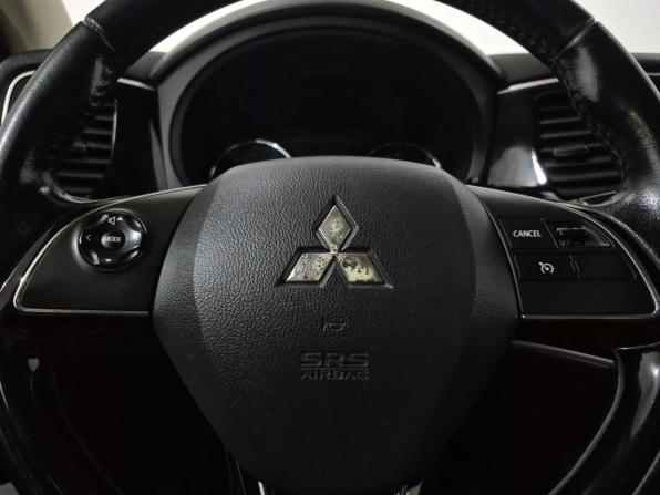 Mitsubishi Outlander III Рестайлинг 2 с пробегом 2016 года, цена 1 365 000 рублей, 294901 км, внедорожник, Автокод Объявления