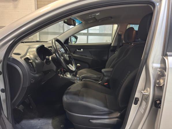 Kia Sportage III Рестайлинг с пробегом 2014 года, цена 1 199 000 рублей, 191611 км, внедорожник, Автокод Объявления